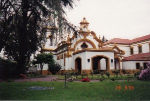 Behind a wall in Buenos Aires, a sublime house stood; I knocked and asked to enter